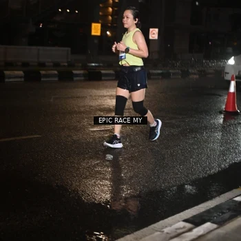 Runner Photo 7710297