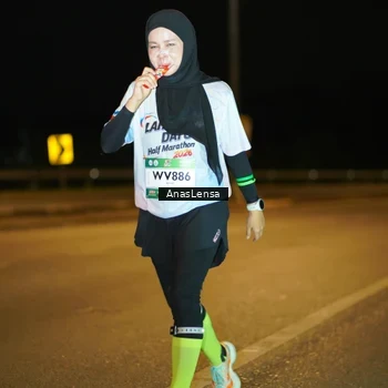 Runner Photo 7710305