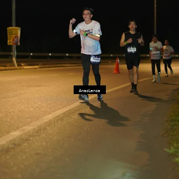 Runner Photo 7710308