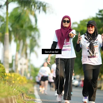 Runner Photo 7710312