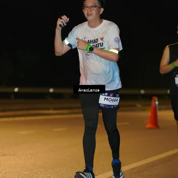 Runner Photo 7710315