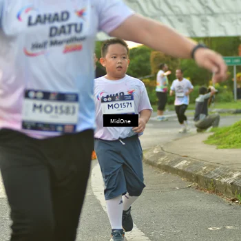 Runner Photo 7710318