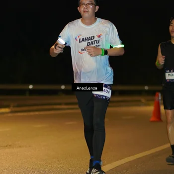 Runner Photo 7710320