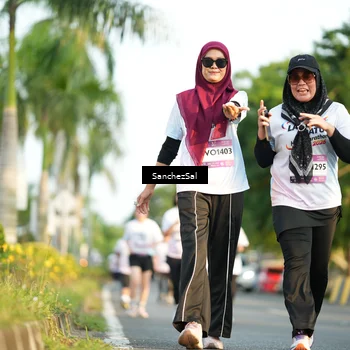 Runner Photo 7710322