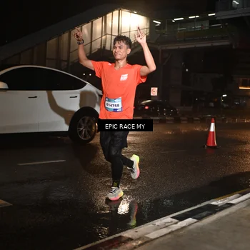 Runner Photo 7710327
