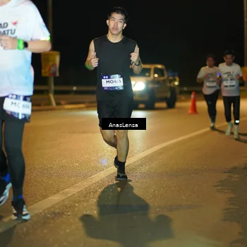 Runner Photo 7710345
