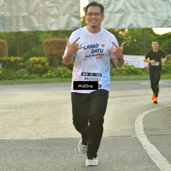 Runner Photo 7710353