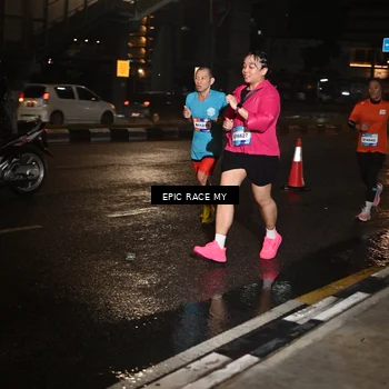 Runner Photo 7710386