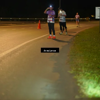 Runner Photo 7710398