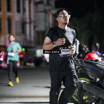 Runner Photo 7710408