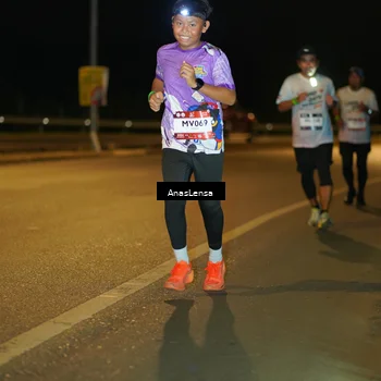 Runner Photo 7710428