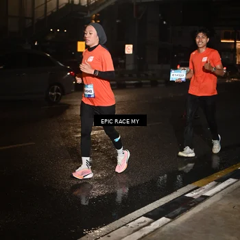 Runner Photo 7710432