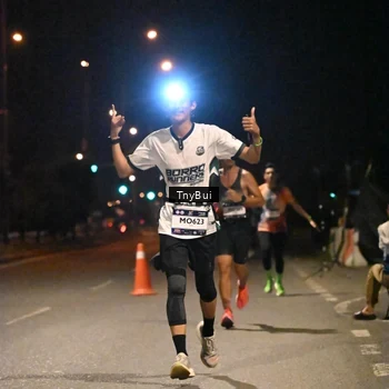 Runner Photo 7710433
