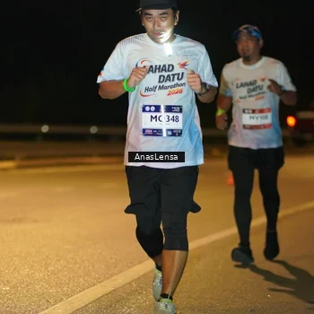 Runner Photo 7710439