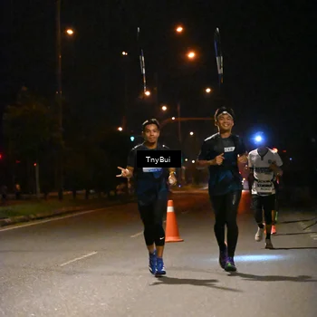 Runner Photo 7710440