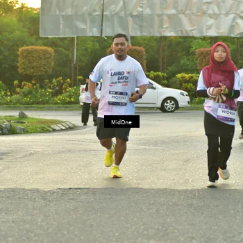 Runner Photo 7710445