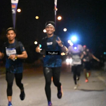 Runner Photo 7710450
