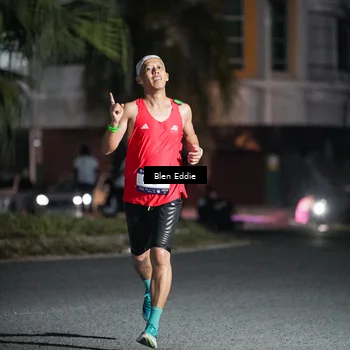 Runner Photo 7710470