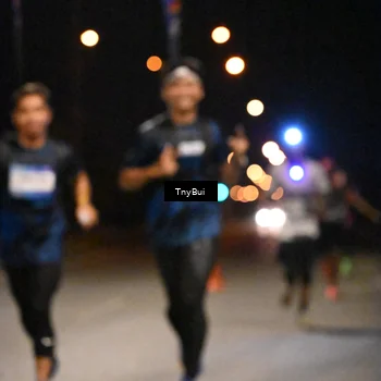 Runner Photo 7710476