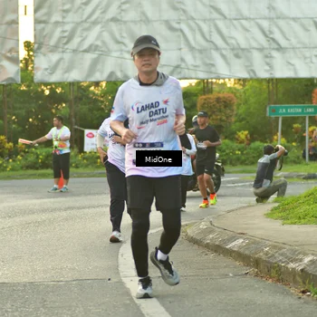 Runner Photo 7710488