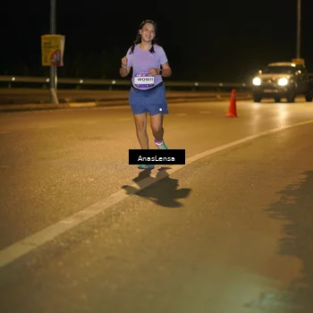 Runner Photo 7710490