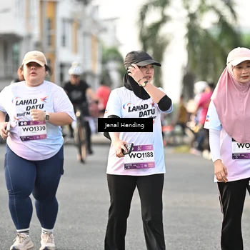 Runner Photo 7710499