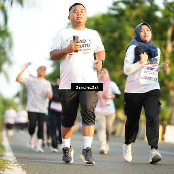 Runner Photo 7710500