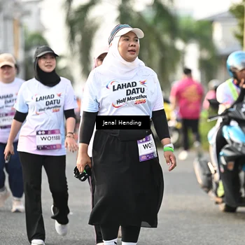 Runner Photo 7710519