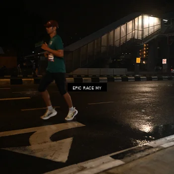 Runner Photo 7710521