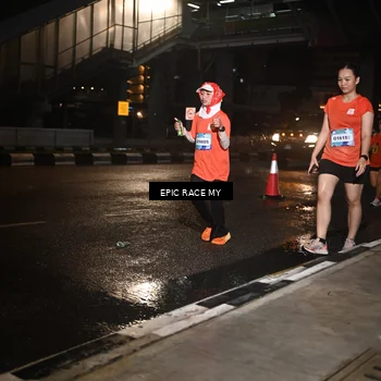 Runner Photo 7710526