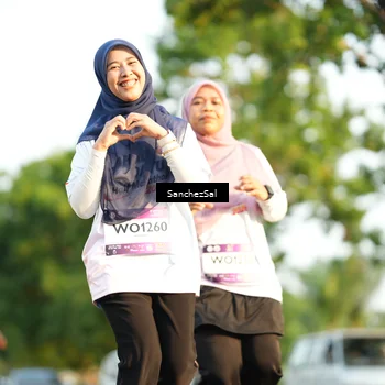 Runner Photo 7710532