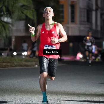 Runner Photo 7710538