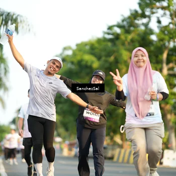 Runner Photo 7710539