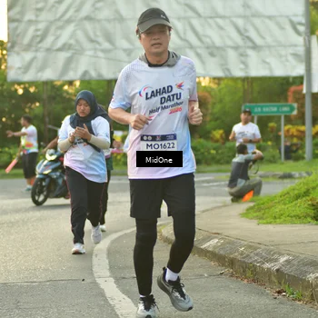 Runner Photo 7710544