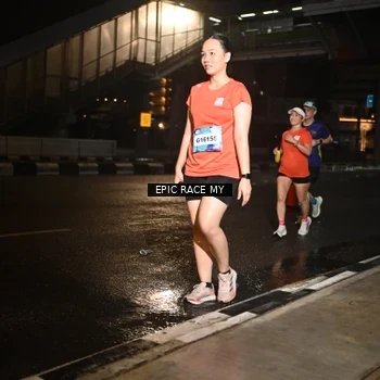 Runner Photo 7710551