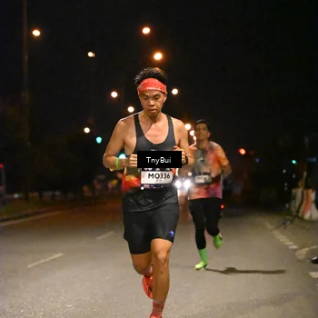 Runner Photo 7710564