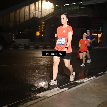 Runner Photo 7710568