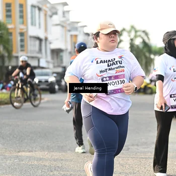 Runner Photo 7710577