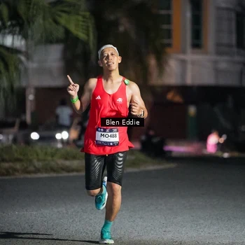 Runner Photo 7710593