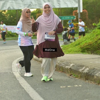 Runner Photo 7710597