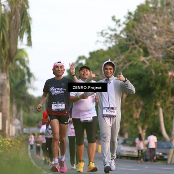 Runner Photo 7710607