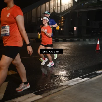 Runner Photo 7710617