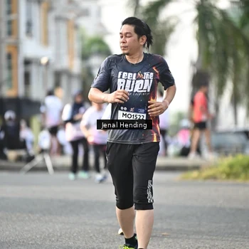 Runner Photo 7710658