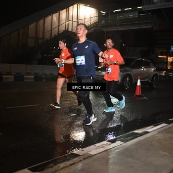 Runner Photo 7710665