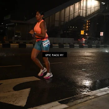 Runner Photo 7710666