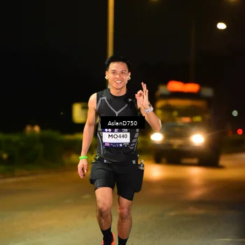 Runner Photo 7710673