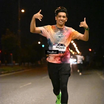 Runner Photo 7710675