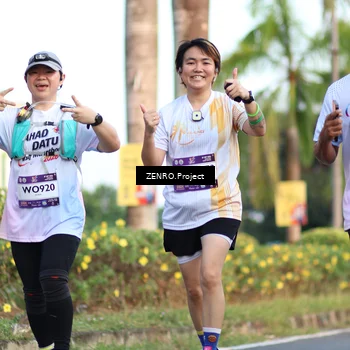 Runner Photo 7710684