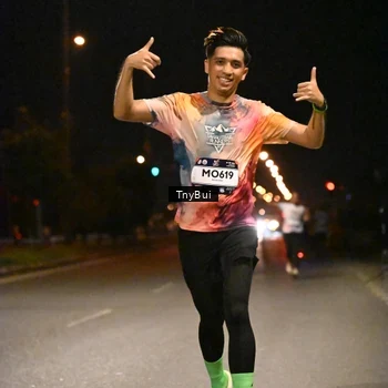Runner Photo 7710691