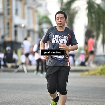Runner Photo 7710693